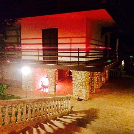 Bed & Breakfast Villa Angela Tarento Exterior foto