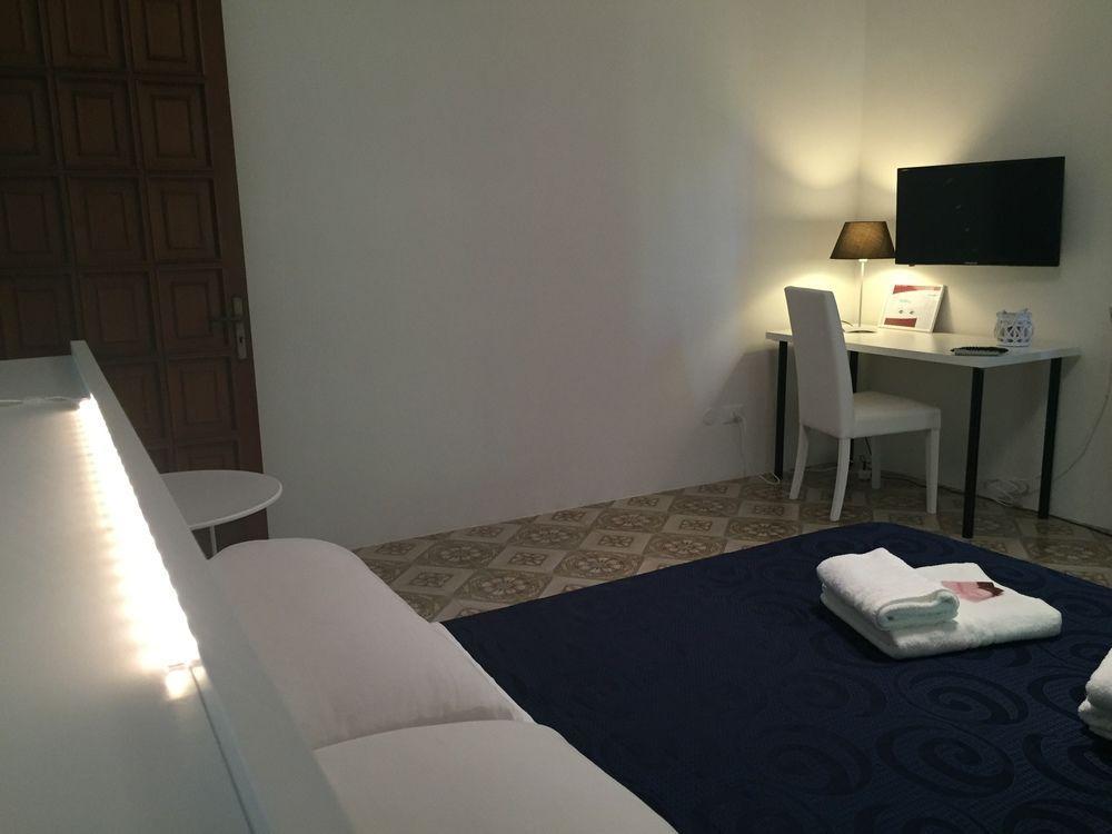 Bed & Breakfast Villa Angela Tarento Exterior foto