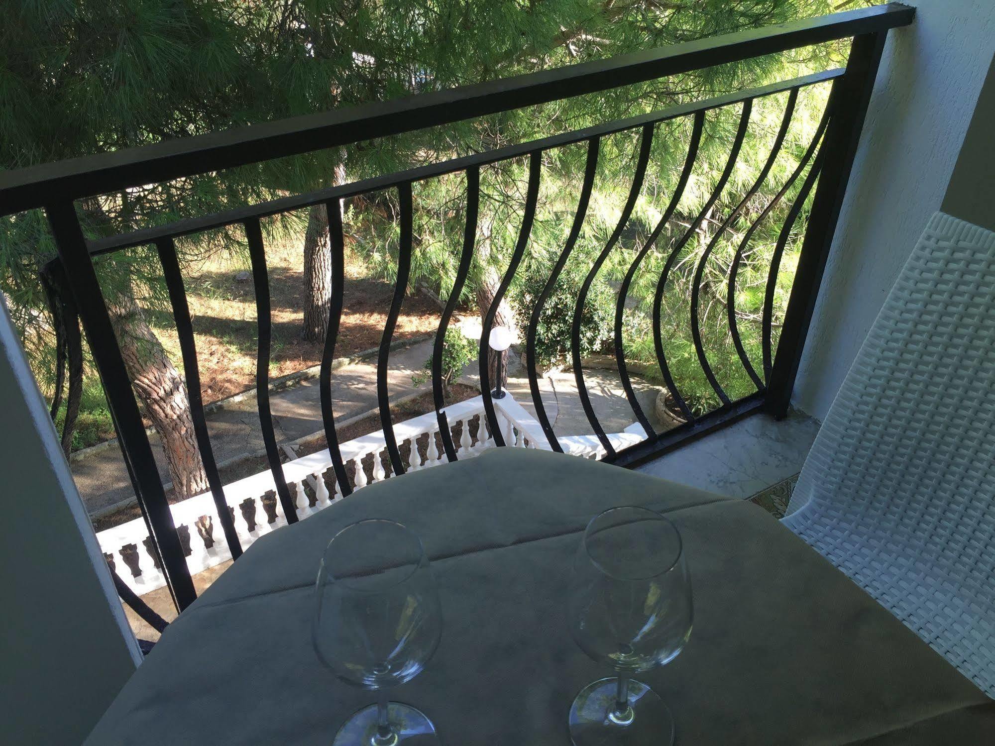 Bed & Breakfast Villa Angela Tarento Exterior foto